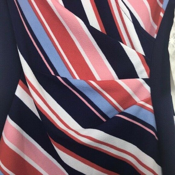 Crave Fame Junior S Navy Stripe Dress NWT BW64 - Picture 4 of 6